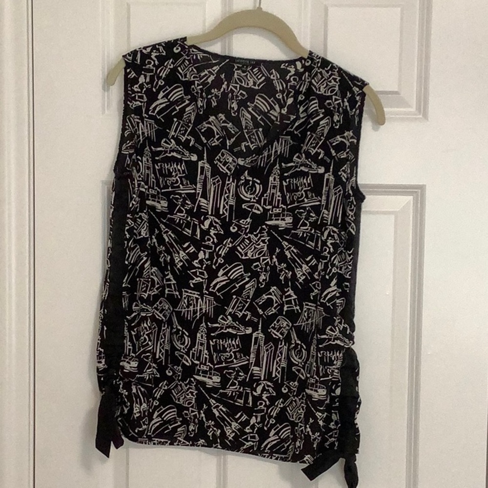 Lafayette 148 New York Black and White Graphic Silk Tank Top